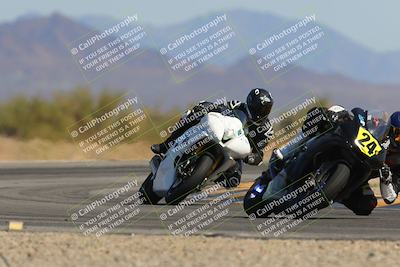 media/Mar-21-2025-CVMA Friday Practice (Fri) [[30cd4fe323]]/4-Racer 3/Session 6 (Turn 15)/